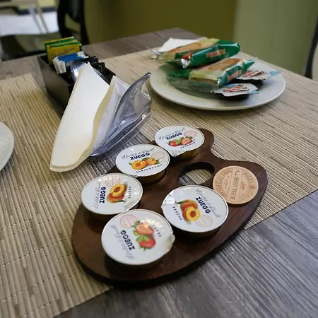 Sweet Hotel 4*