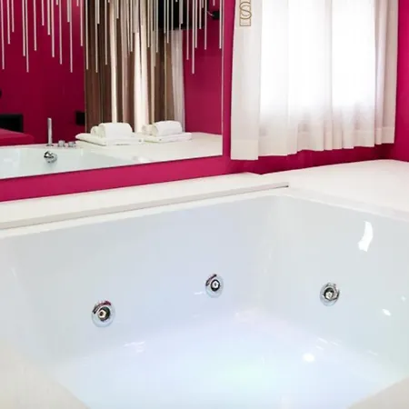 Sweet Hotel 4*